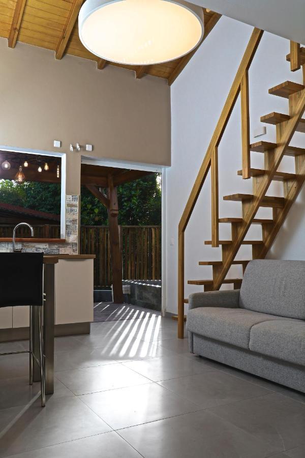 Bungalow Au Coeur De La Nature Petit-Bourg Exteriör bild